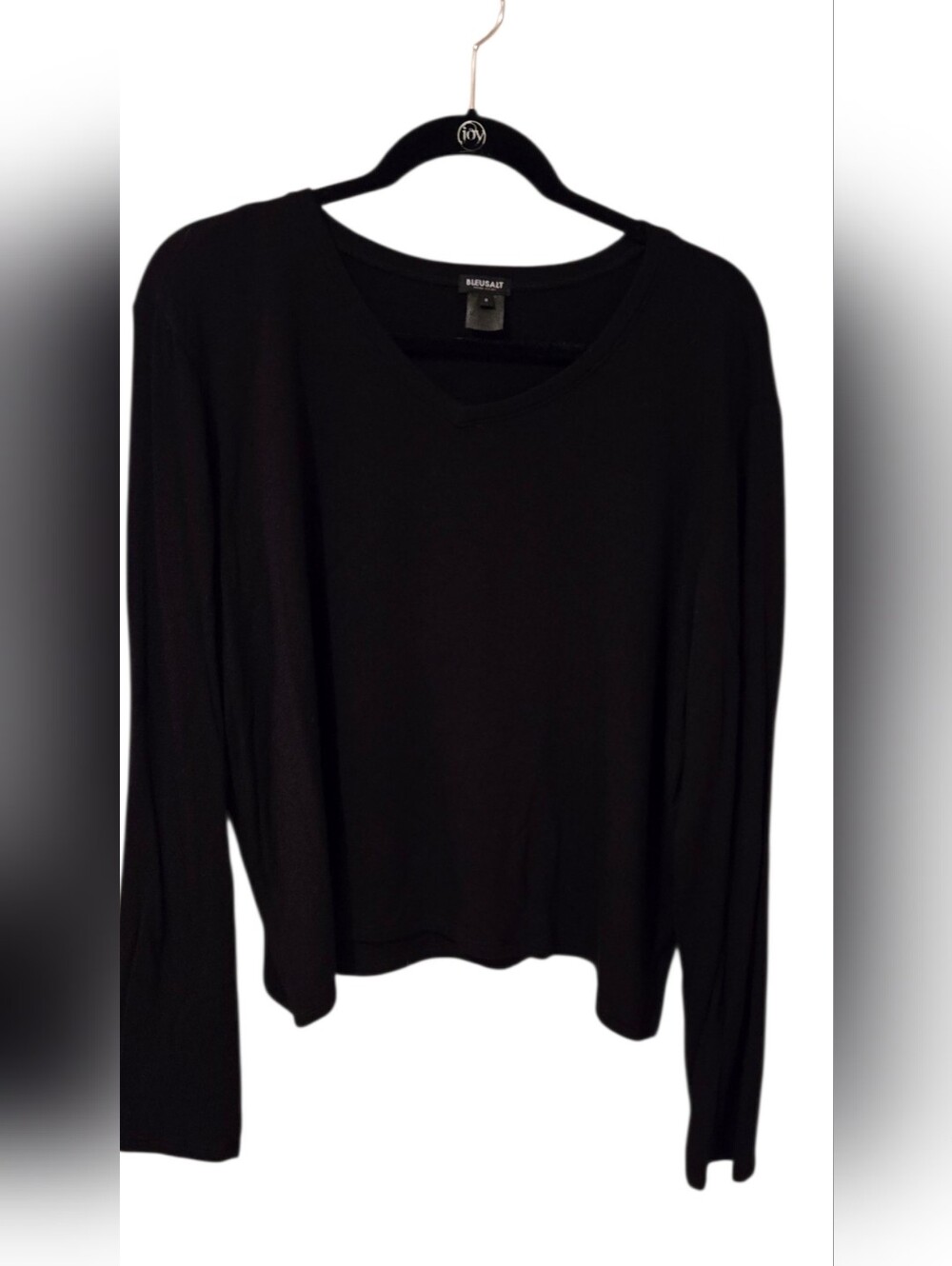 Bleusalt Black Long-Sleeve V-Neck Light Sweater Size 6